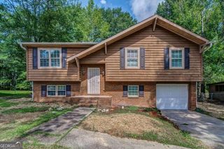 10143 Settlers Grove Road NE, Covington, GA 30014