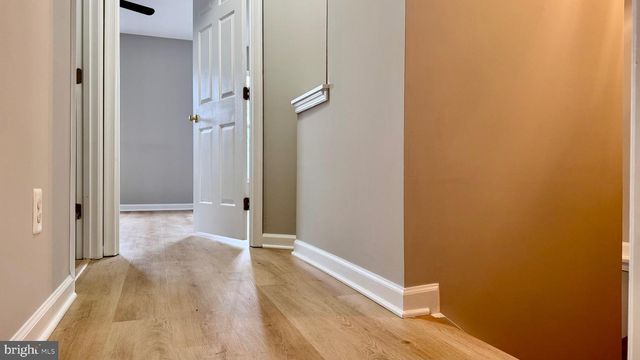 2571 CHASE WELLESLEY DR, Herndon, VA 20171