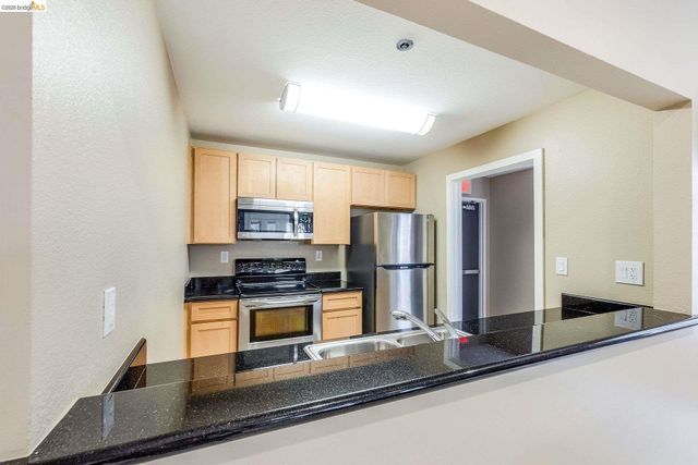 6400 Christie Ave 2410, Emeryville, CA 94608