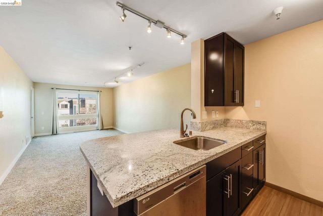 6400 Christie Ave 2410, Emeryville, CA 94608