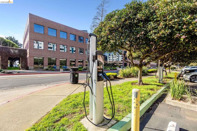 6400 Christie Ave 2410, Emeryville, CA 94608