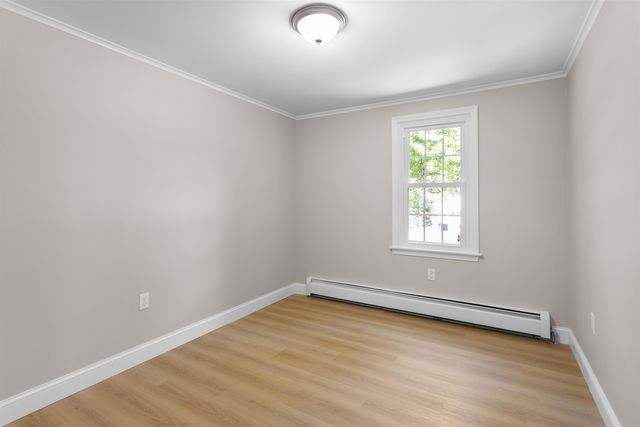 14 Derryfield Road, Derry, NH 03038