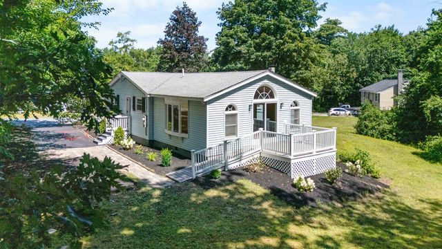 14 Derryfield Road, Derry, NH 03038