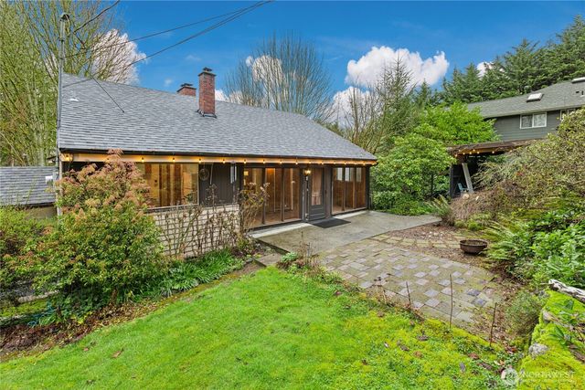 6526 NE 198th Street, Kenmore, WA 98028