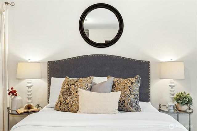 6526 NE 198th Street, Kenmore, WA 98028