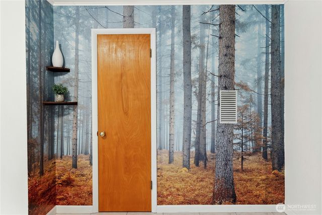 6526 NE 198th Street, Kenmore, WA 98028