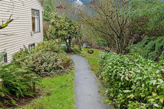 6526 NE 198th Street, Kenmore, WA 98028