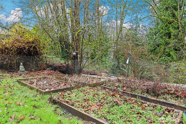 6526 NE 198th Street, Kenmore, WA 98028