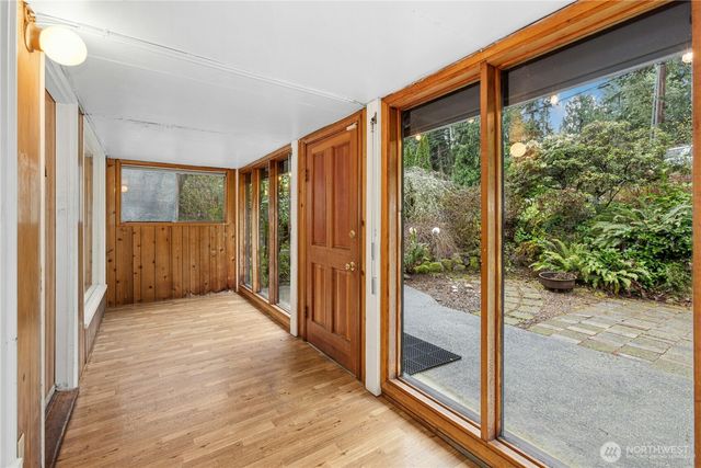 6526 NE 198th Street, Kenmore, WA 98028