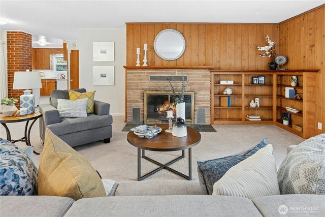 6526 NE 198th Street, Kenmore, WA 98028