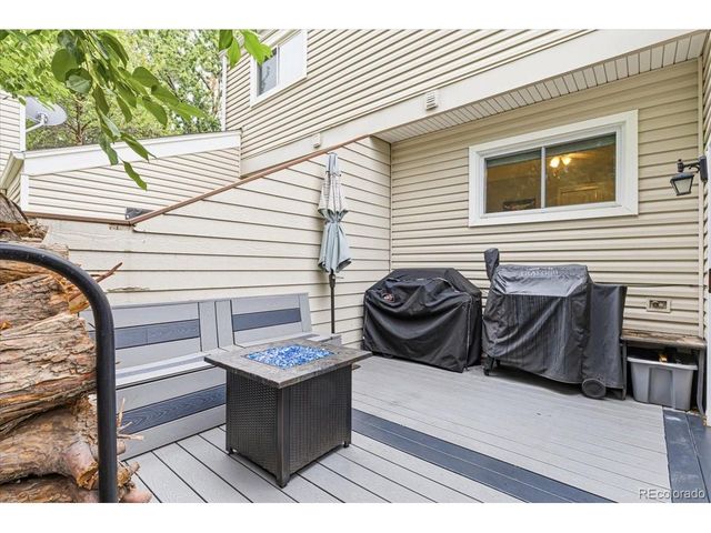 7677 S Monaco Cir, Centennial, CO 80112