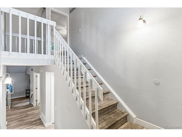 7677 S Monaco Cir, Centennial, CO 80112