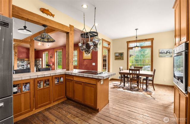 19529 17th Drive NE, Arlington, WA 98223