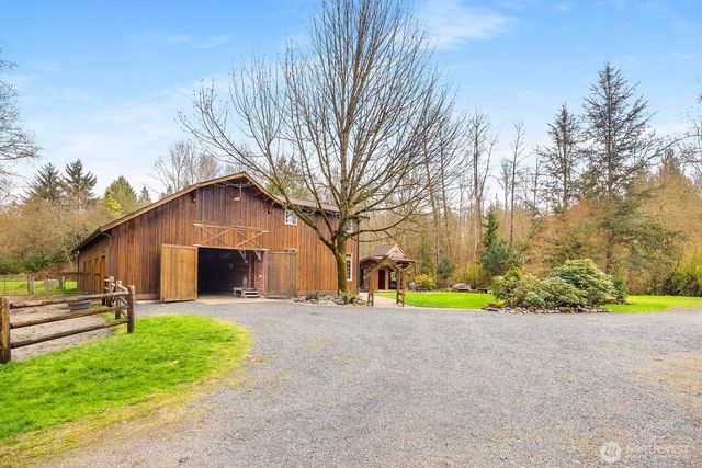 19529 17th Drive NE, Arlington, WA 98223