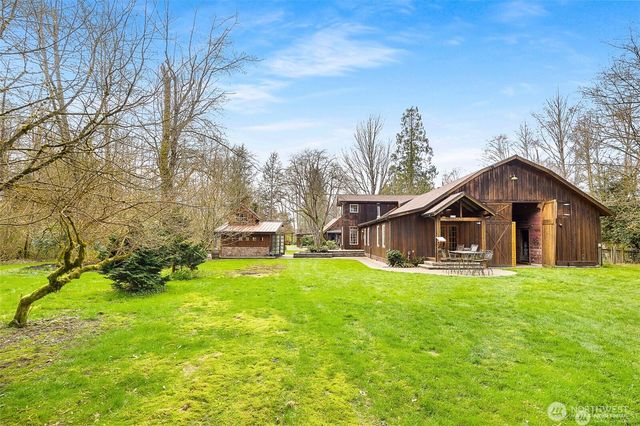 19529 17th Drive NE, Arlington, WA 98223