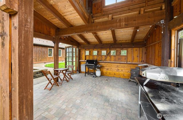19529 17th Drive NE, Arlington, WA 98223
