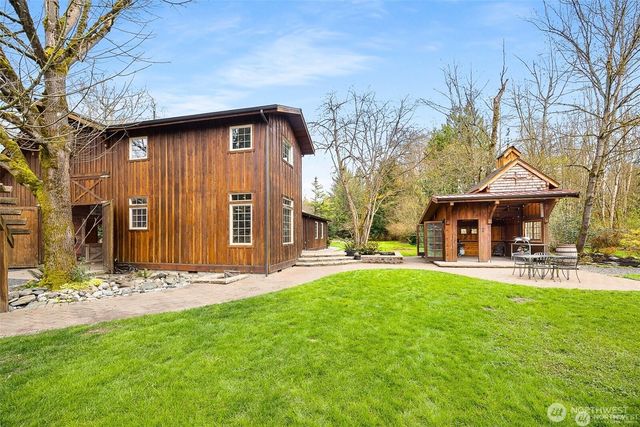 19529 17th Drive NE, Arlington, WA 98223