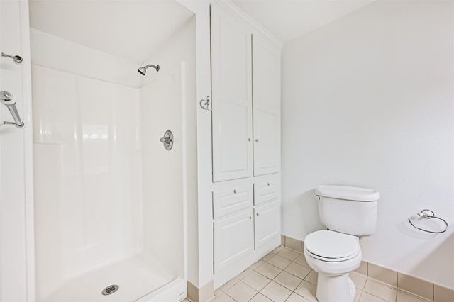 2920 Heron Drive, Galveston, TX 77551
