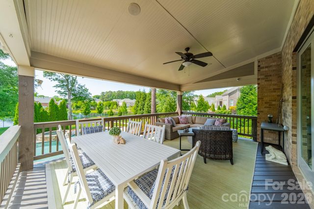 701 Copper Tree Lane, Waxhaw, NC 28173