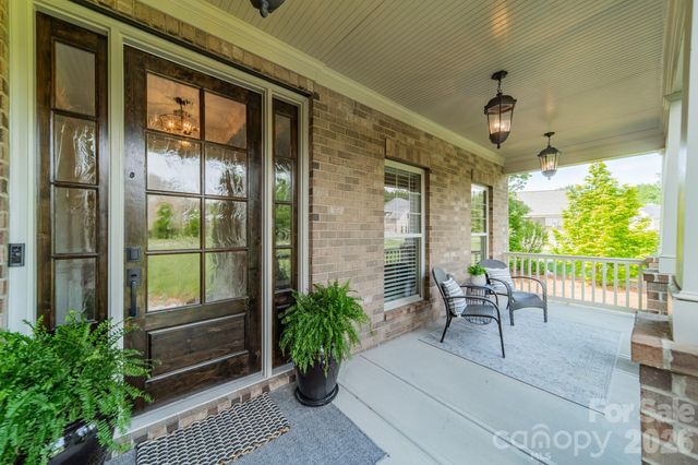 701 Copper Tree Lane, Waxhaw, NC 28173