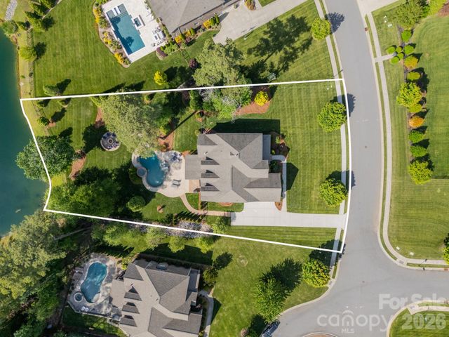 701 Copper Tree Lane, Waxhaw, NC 28173
