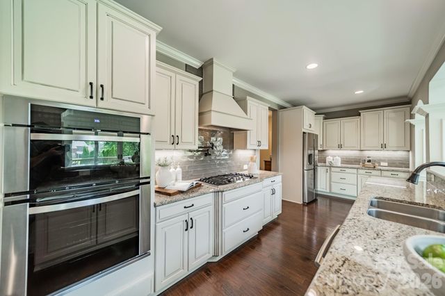 701 Copper Tree Lane, Waxhaw, NC 28173
