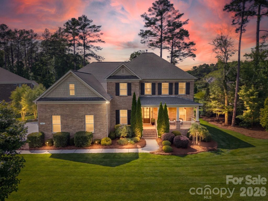 701 Copper Tree Lane, Waxhaw, NC 28173