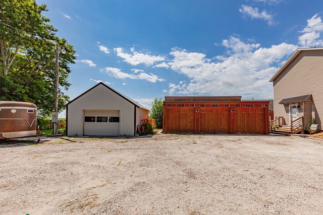 30048 520th Avenue, Kelley, IA 50134