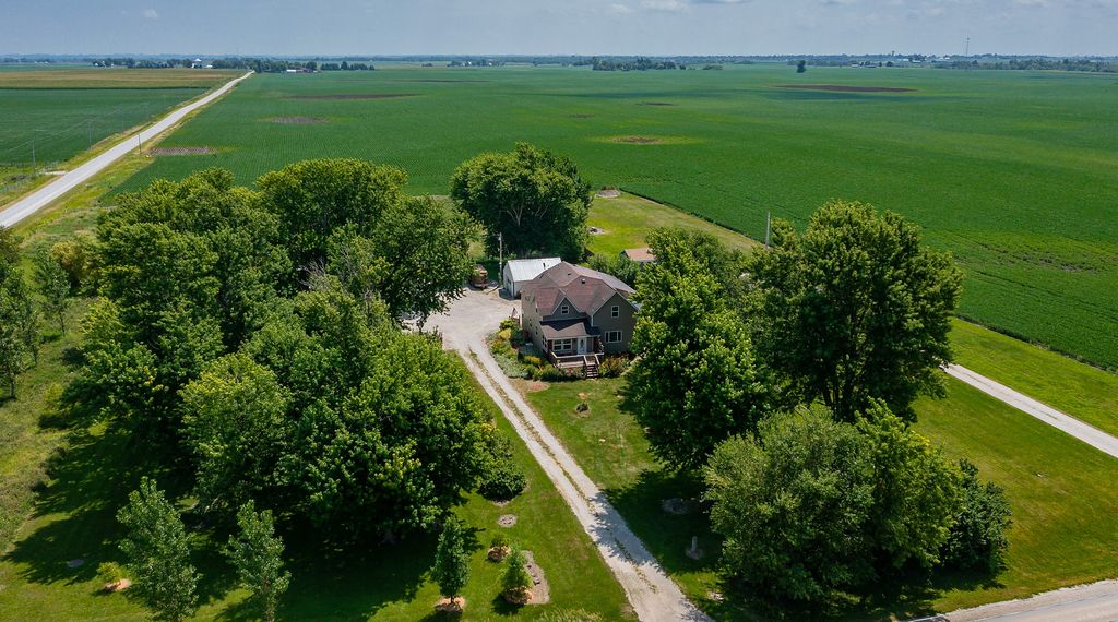 30048 520th Avenue, Kelley, IA 50134