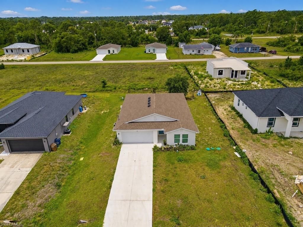 1144 Ebert ST E, LEHIGH ACRES, FL 33974 — photo 4