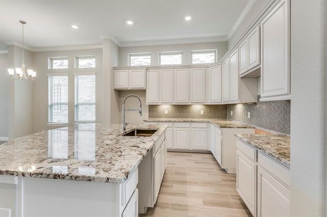 8019 Clearwater Glen Court, Richmond, TX 77407