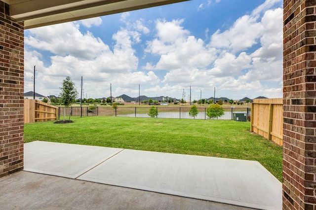 8019 Clearwater Glen Court, Richmond, TX 77407