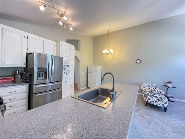 5913 Oakmont, Banning, CA 92220