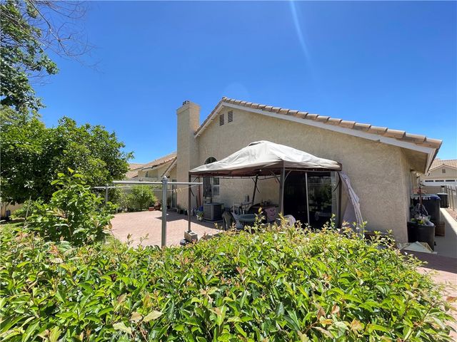 5913 Oakmont, Banning, CA 92220