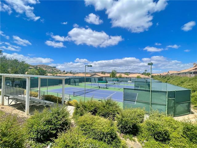 5913 Oakmont, Banning, CA 92220