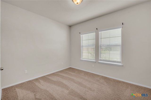 6106 Amelia Earhart Boulevard, Killeen, TX 76543