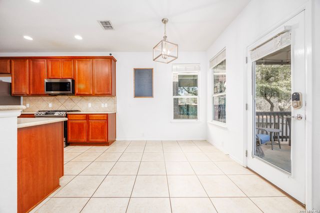 4702 Thomas Rusk, San Antonio, TX 78253