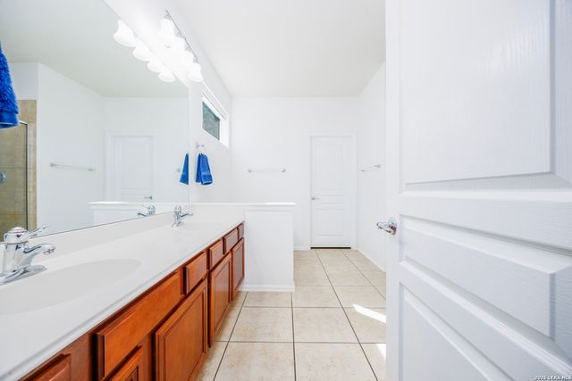 4702 Thomas Rusk, San Antonio, TX 78253