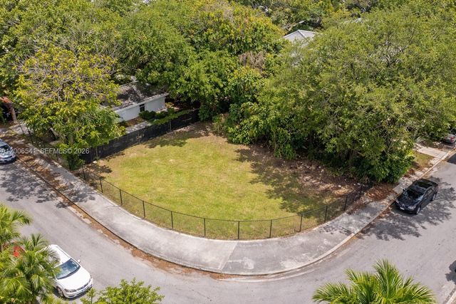94 NE 56th St, Miami, FL 33137