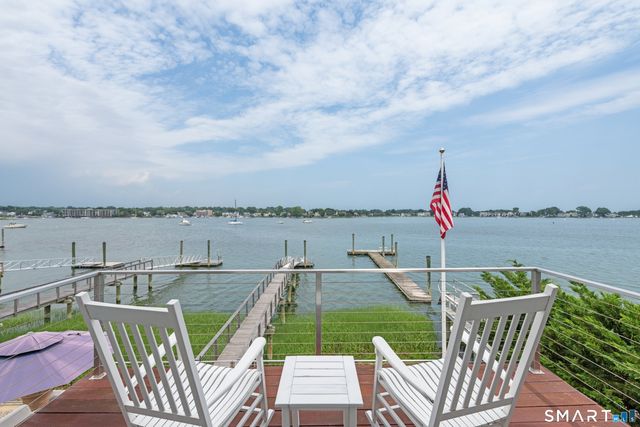 30 Shorefront Park, Norwalk, CT 06854
