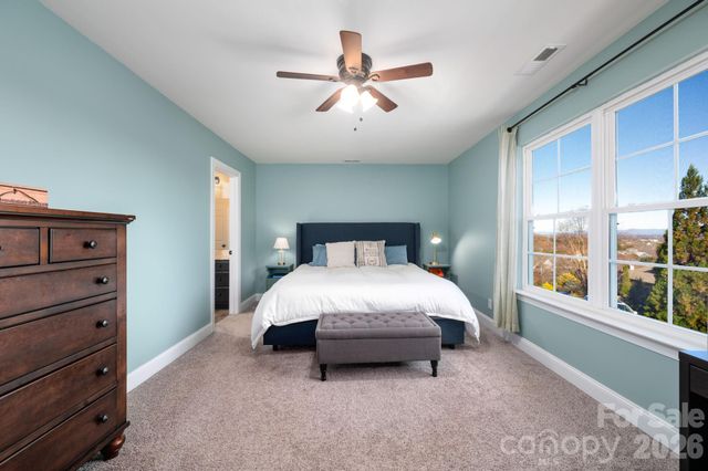 21 Moss Pink Place, Asheville, NC 28806