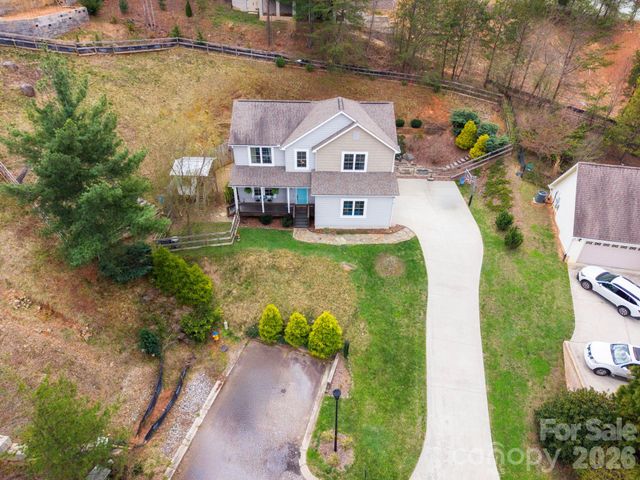 21 Moss Pink Place, Asheville, NC 28806