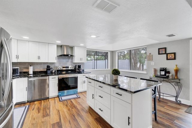 331 HUNTERS POINT COURT, Longwood, FL 32779