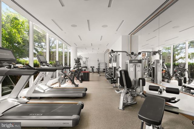 300 International Dr Unit 1904, Baltimore, MD 21202