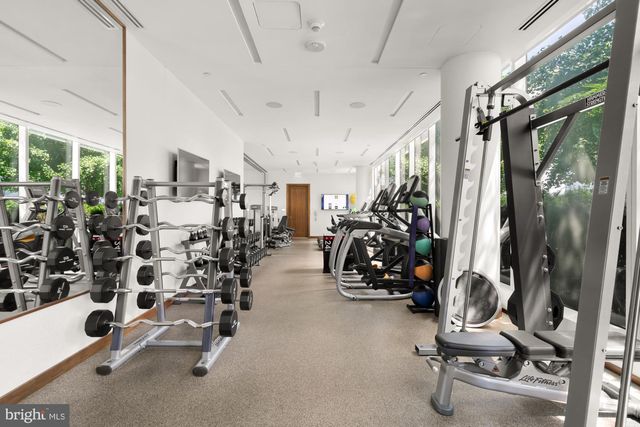 300 International Dr Unit 1904, Baltimore, MD 21202
