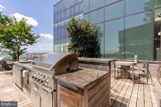 300 International Dr Unit 1904, Baltimore, MD 21202