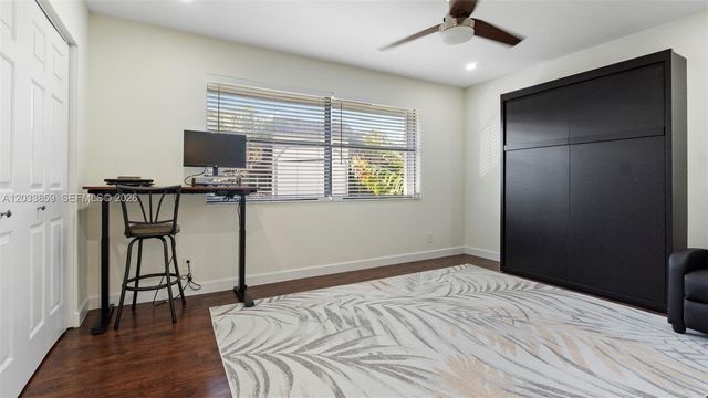 3014 NE 21st Terrace, Fort Lauderdale, FL 33306