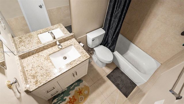 3014 NE 21st Terrace, Fort Lauderdale, FL 33306