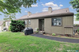 443 North Trail A, Stratford, CT 06614
