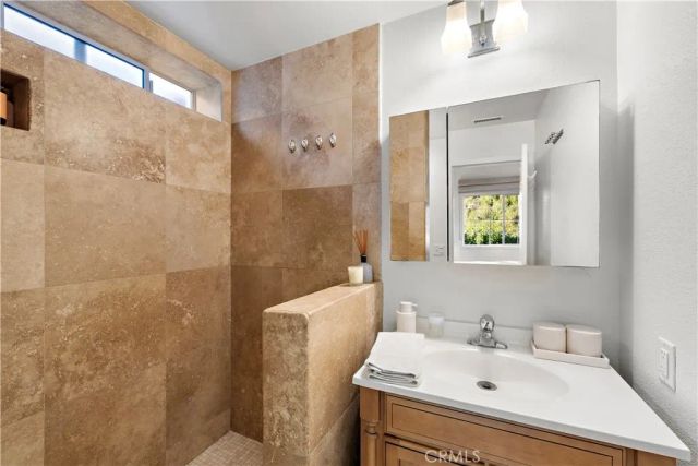 1315 Dunning Drive B, Laguna Beach, CA 92651